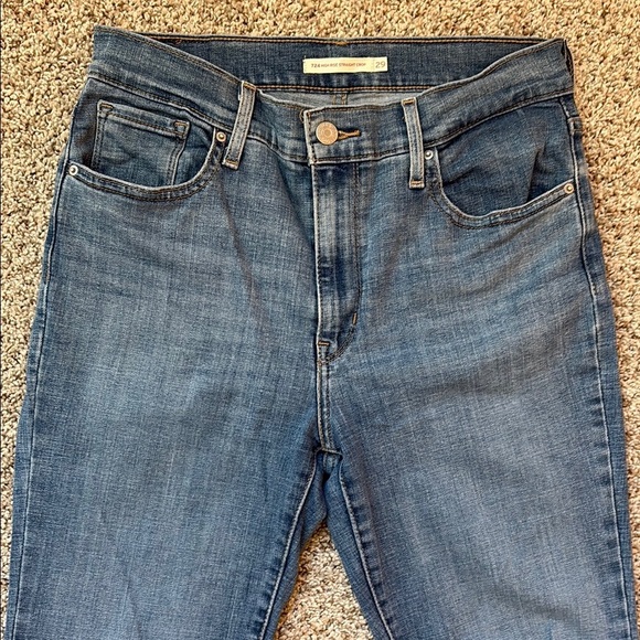 Levi’s | High Rise Straight Crop Denim - Picture 2 of 11